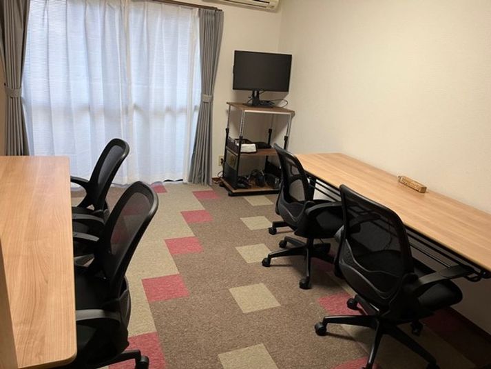 ひまわりルーム - ひまわりルーム