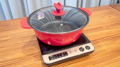 画像のお鍋をご用意しています。
※有料 - SPICA大阪 SPICA大阪/1名〜10名様専用の室内の写真