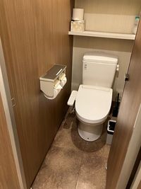 カラオケビッグエコー 飯田橋東口駅前店 《5～8名用》会議・打ち合わせ用ルーム【サイズM】の設備の写真
