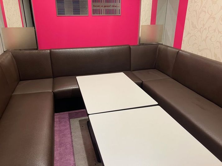 《5～8名用》会議・打ち合わせ用ルーム【サイズM】 - カラオケビッグエコー 飯田橋東口駅前店
