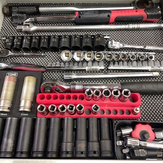 829Factory - 829Factory