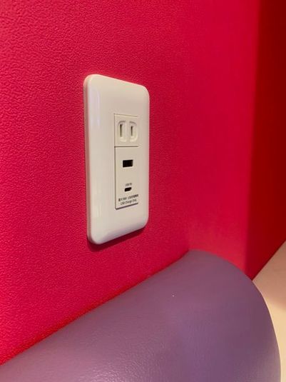 《2～4名用》会議・打ち合わせ用ルーム【サイズS】 - カラオケビッグエコー 熊本下通り店