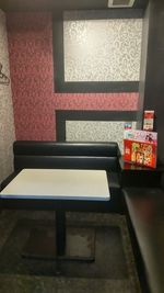 《2～4名用》【会議・打ち合わせに最適👩‍💻】電源/Wi-Fi完備/ソフトドリンク飲み放題付き☕️の完全個室！ - カラオケビッグエコー 大分駅前店