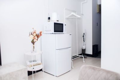 冷凍冷蔵庫・電子レンジ・ティファール電気ケトル・ハンガーラック - メーヴェ栄の設備の写真