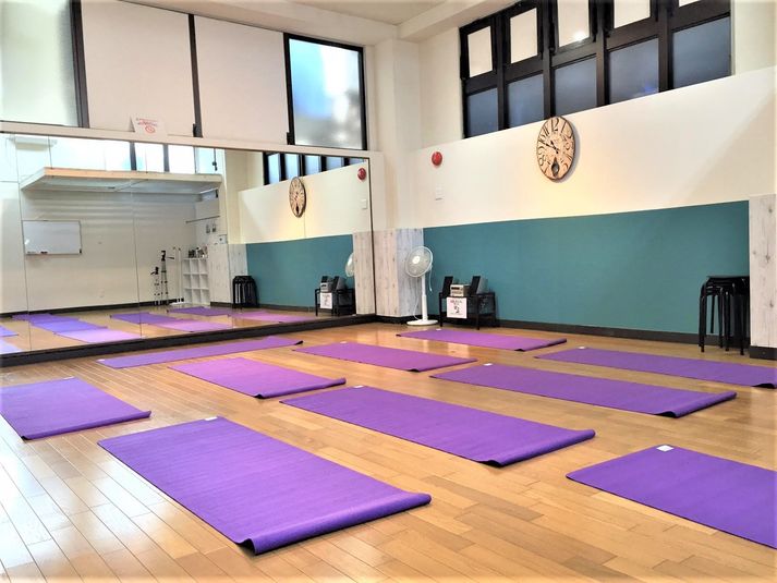 うらら 黄金町店 - UraraStudio横浜