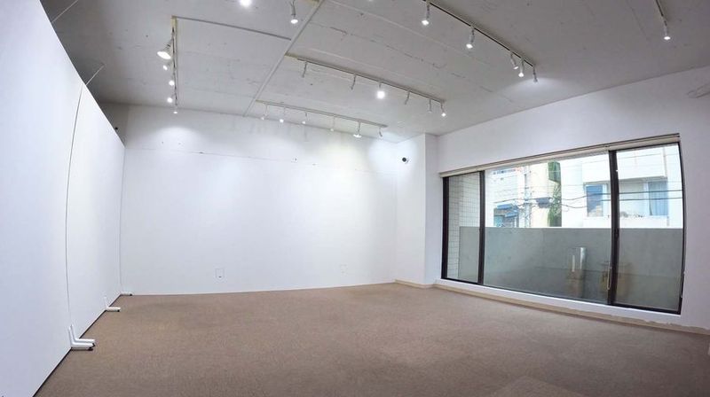 トライアングルギャラリー - トライアングルギャラリー