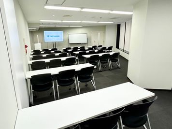 【セミナー形式で34名着席可能】 - TIME SHARING 飯田橋 第一勧銀稲垣ビル 2Bの室内の写真
