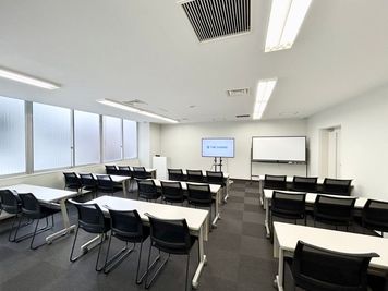 【約47.3 ㎡の使いやすい会議室】 - TIME SHARING 飯田橋 第一勧銀稲垣ビル 【閉店】2Cの室内の写真