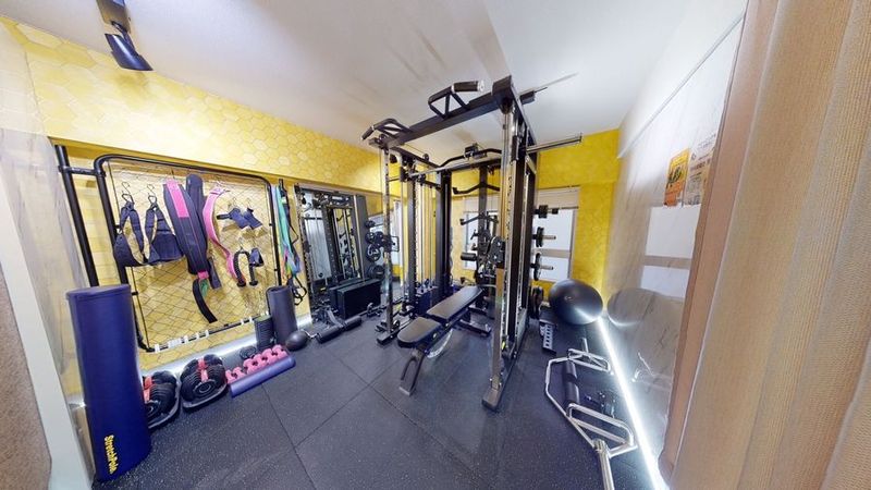 INFINITE GYM 渋谷店の室内の写真