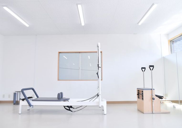 バレエ、ダンス、ヨガ、ピラティス、マシンピラティススタジオ - Studio Pinky