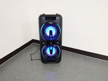 大型スピーカー(Bluetooth接続) - シェア・スタジオBluebird《天王寺スタジオ》 レンタルサロンの室内の写真