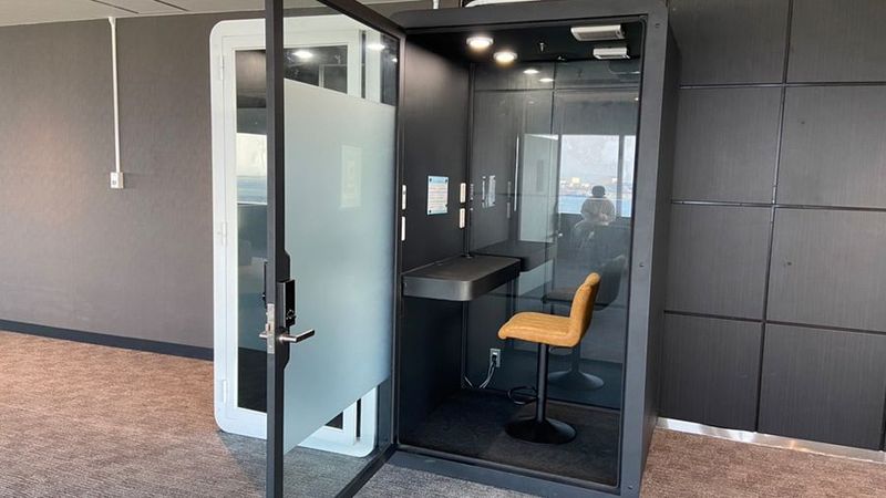 阪神高速4号線 泉大津PA 11F テレワークブース(ワイド) - 阪神高速4号湾岸線 泉大津PA 11階 展望ルーム