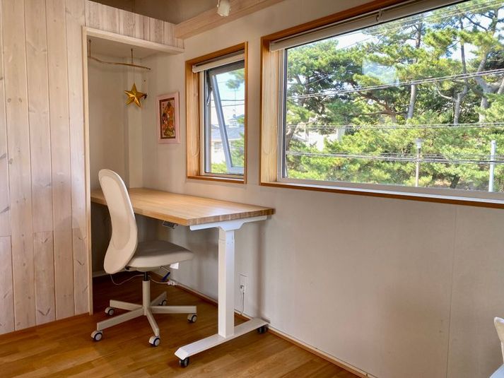 【2F】湘南辻堂の新築戸建てワンフロア！WIFI完備/キッチン - Shonan house