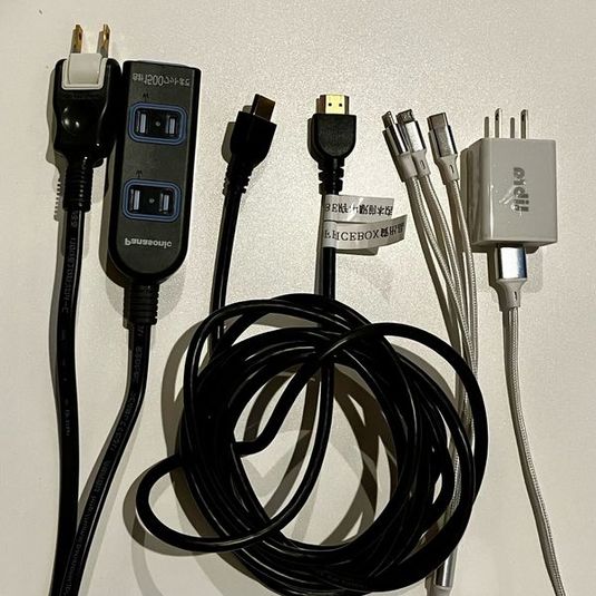 《9～10名用》会議・打ち合わせ用ワークルーム【サイズL】 - カラオケビッグエコー 府中駅前本店