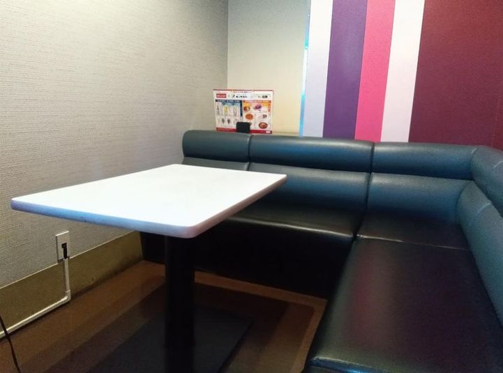  《1名用》テレワークルーム - カラオケビッグエコー 大宮南銀通り店