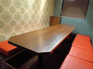《5～8名用》【会議・打ち合わせに最適👩‍💻】電源/Wi-Fi完備/ソフトドリンク飲み放題付き☕️の完全個室！ - カラオケビッグエコー 大宮南銀通り店