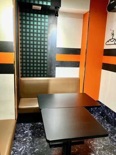 《1名用》テレワークルーム - カラオケビッグエコー 分倍河原駅前店