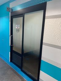 カラオケビッグエコーTXGAおおたかの森店 《5～8名用》会議・打ち合わせ用ルーム【サイズM】の設備の写真