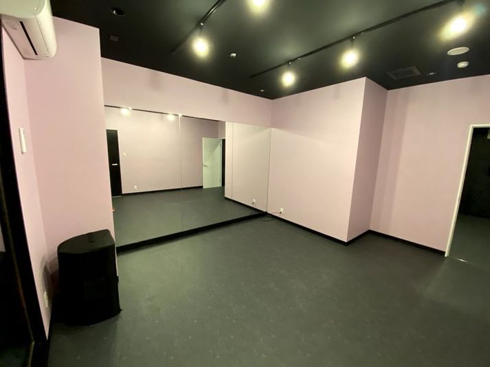 【本山駅すぐ横】練習やイベントにも最適！広くて本格照明設備完備！ - Motoyama A Studio