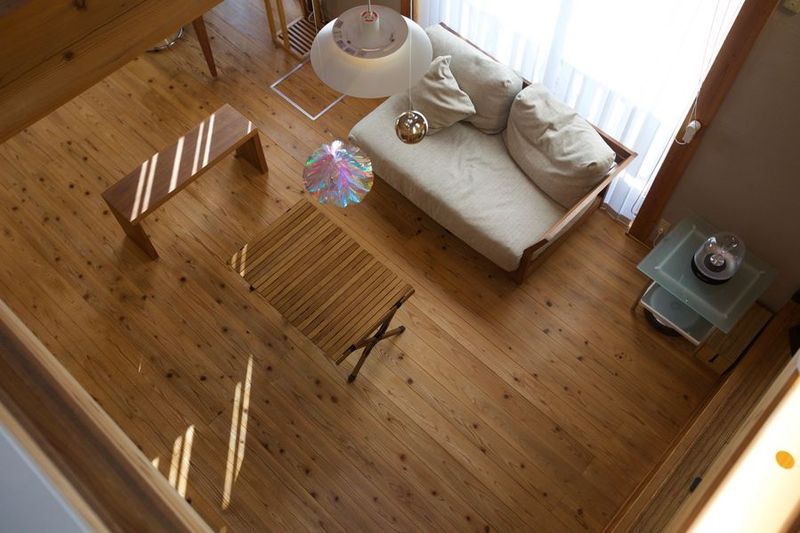 森リビング - コモリエ ヌーア（ komolier NUA ）