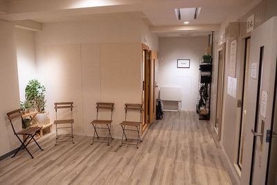 待合スペース - ワオン・スタジオ 初台 Dスタジオ（グランドピアノ4帖）の室内の写真