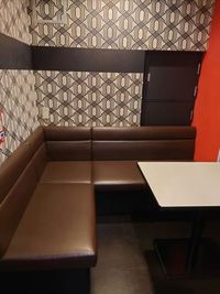 《1名用》【テレワークに最適👩‍💻】電源/Wi-Fi完備/ソフトドリンク飲み放題付き☕️の完全個室！ - カラオケビッグエコー 神田西口駅前店