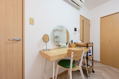 上野レンタルサロンYou 完全個室プライベートサロンの室内の写真