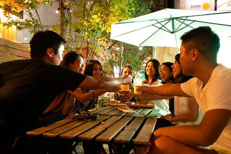 レンタルカフェ - 465_バスあいのり新宿3丁目テラス