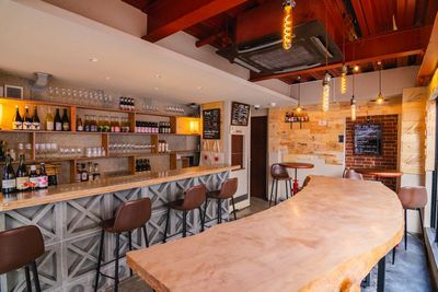 学芸大学駅ちか!カフェのようなお洒落空間!Wi-Fi完備♪ - カラオケレンタルスペース