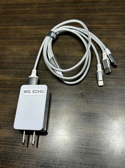 《2～4名用》会議・打ち合わせ用ルーム【サイズS】 - カラオケビッグエコー 名駅４丁目店