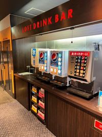カラオケビッグエコー 名駅４丁目店 《2～4名用》会議・打ち合わせ用ルーム【サイズS】の室内の写真
