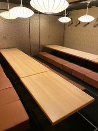 《9～10名用》【会議・打ち合わせに最適👩‍💻】電源/Wi-Fi完備/ソフトドリンク飲み放題付き☕️の完全個室！ - カラオケビッグエコー 名駅３丁目店