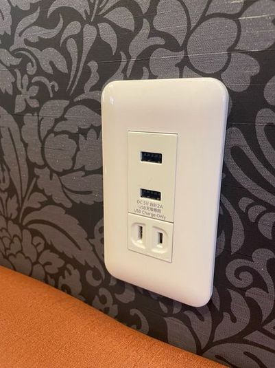 《2～4名用》会議・打ち合わせ用ルーム【サイズS】 - カラオケビッグエコー 渋谷ｾﾝﾀｰ街本店