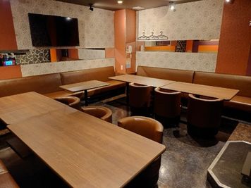 《5～8名用》【会議・打ち合わせに最適👩‍💻】電源/Wi-Fi完備/ソフトドリンク飲み放題付き☕️の完全個室！ - カラオケビッグエコー 渋谷道玄坂店