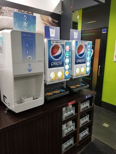 《2~4名用》会議・打ち合わせ用ルーム【サイズS】 - カラオケビッグエコー 中野通り店