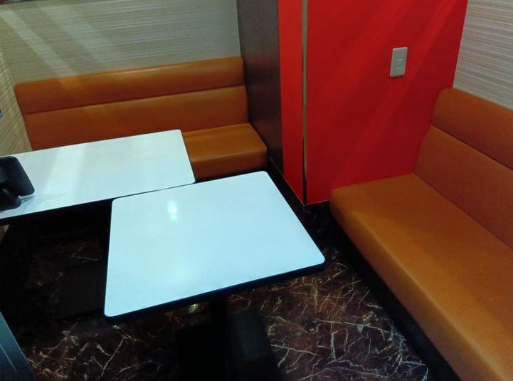 《9～10名用》会議・打ち合わせ用ワークルーム【サイズL】 - カラオケビッグエコー 五反田西口店