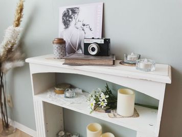 季節に合わせてディスプレイしております。 - The Room The Room söt.の室内の写真