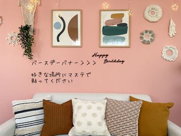 The Room The Room söt.の室内の写真