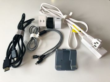 HDMIケーブル・スマホ充電器・延長コードなど - The Room The Room söt.の設備の写真