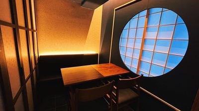 4名向け個室 - 芝大門BAR新海 BAR仕様のレンタルスペース｜各種撮影、会議、セミナーなどに◎の室内の写真