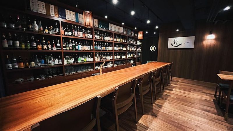 BAR仕様のレンタルスペース｜各種撮影、会議、セミナーなどに◎ - 芝大門BAR新海