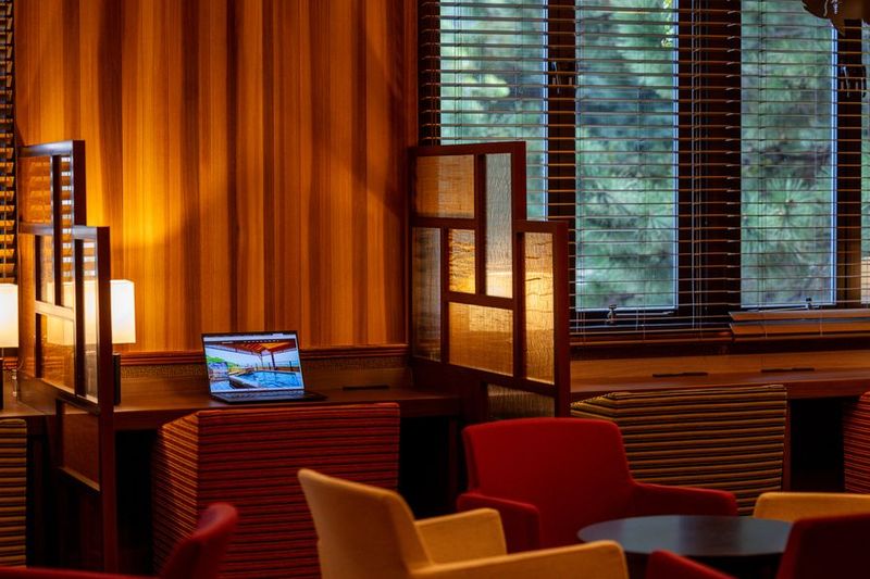 コワーキングルーム『奏舎（そうしゃ）』 - 熱川プリンスホテル