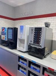 カラオケビッグエコーTXGAおおたかの森店  《1名用》テレワークルームの室内の写真