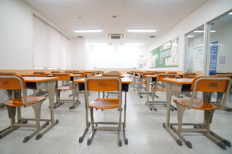 701 - 【英進館天神本館3号館レンタルスペース】