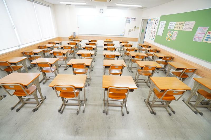 703 - 【英進館天神本館3号館レンタルスペース】