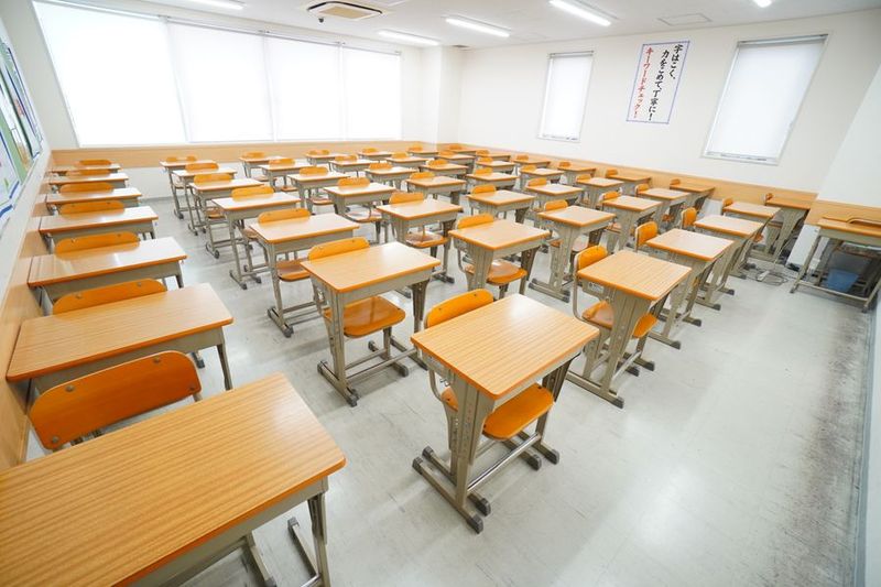 704 - 【英進館天神本館3号館レンタルスペース】