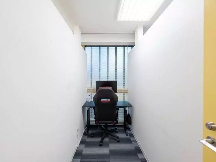 新橋駅前A-01 - ワンコイン会議室 新橋