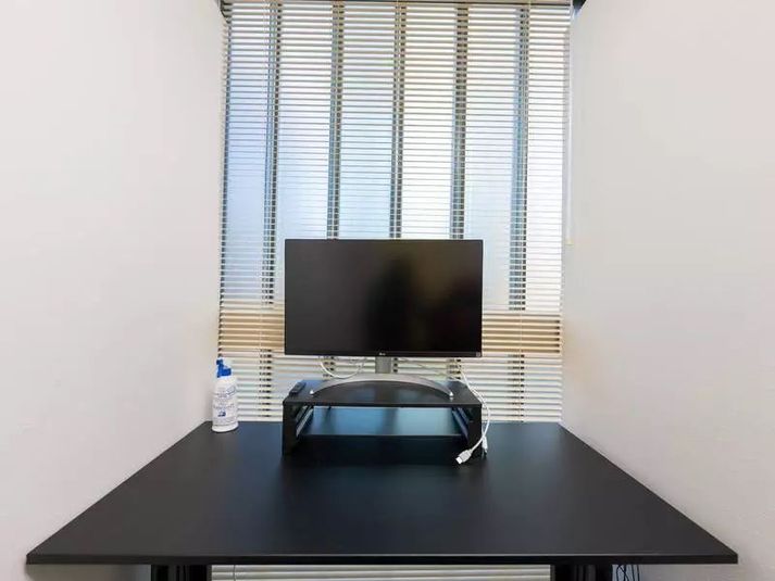 新橋駅前A-01 - ワンコイン会議室 新橋