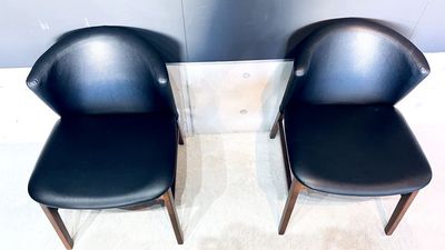 一人がけタイプの背もたれ付き椅子。長時間座っても疲れにくいです。 - 玉井町ガレージハウスD号室 【49平方メートル全面利用可】atelier FUYURAの設備の写真