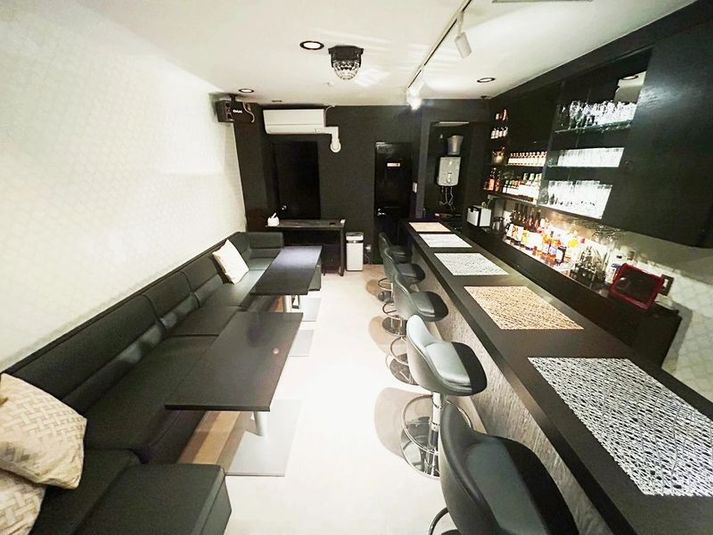 Bar encore. - Bar encore.